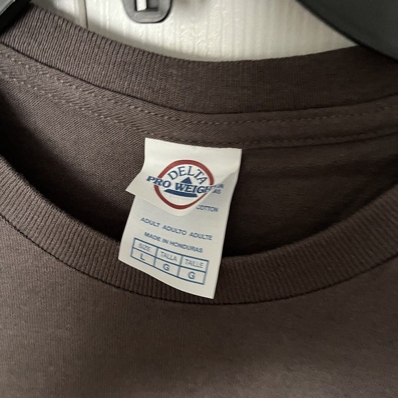 NWOT Delta Pro Weight Monopoly i’m kind of a big deal shirt fun Brown L - Picture 5 of 5